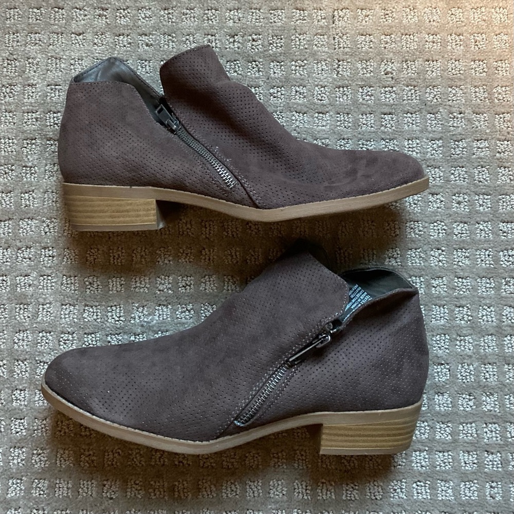 Target Taupe Faux Suede Double Zipper Ankle Booties size 11